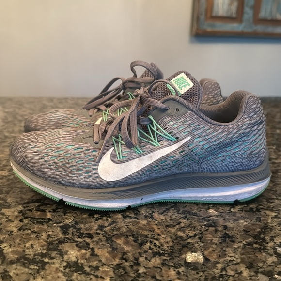 Nike zoom winflo 5 sz7.5 - Picture 6 of 9